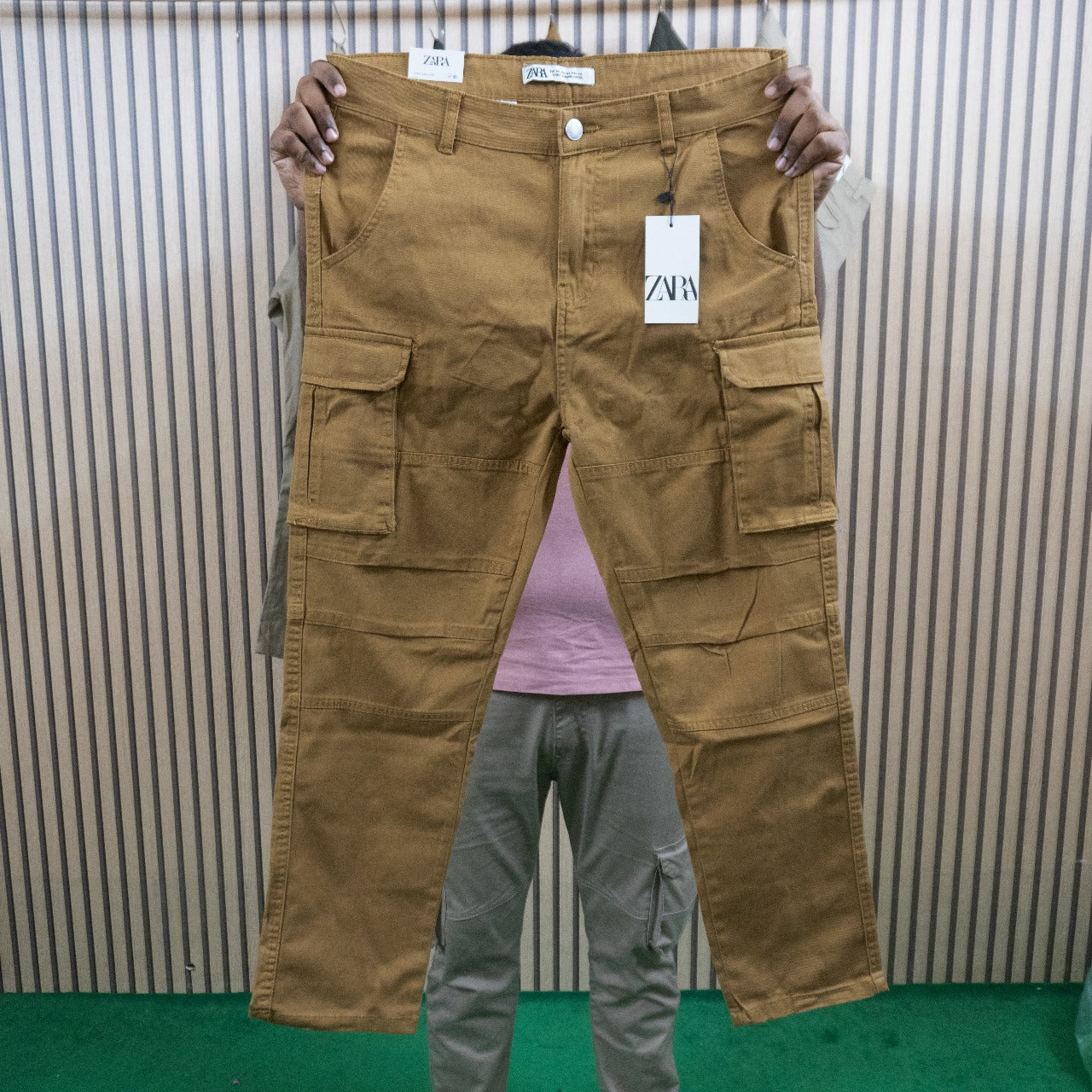 "খাকি কালার" ZARA brand কার্গো-মোবাইল প্যান্ট