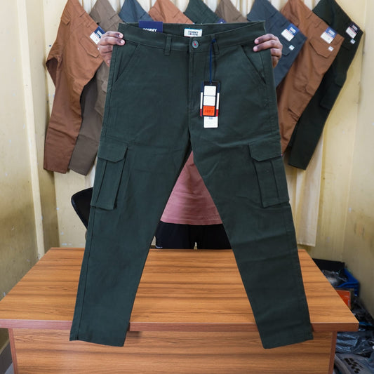 "অলিভ-কালার"Tommy™ ব্র্যান্ডের কার্গো প্যান্ট (এক্সপোর্ট গেবাডিন ফ্যাব্রিক) কোড : 61"